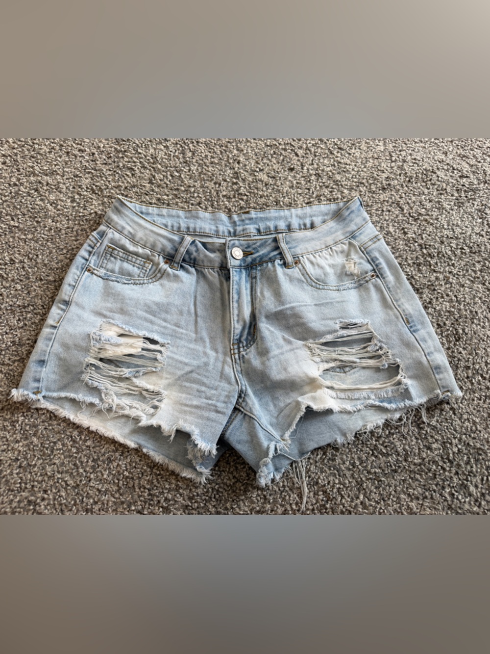 DGRPI Light Wash Distressed Denim Shorts - Picture 2 of 16